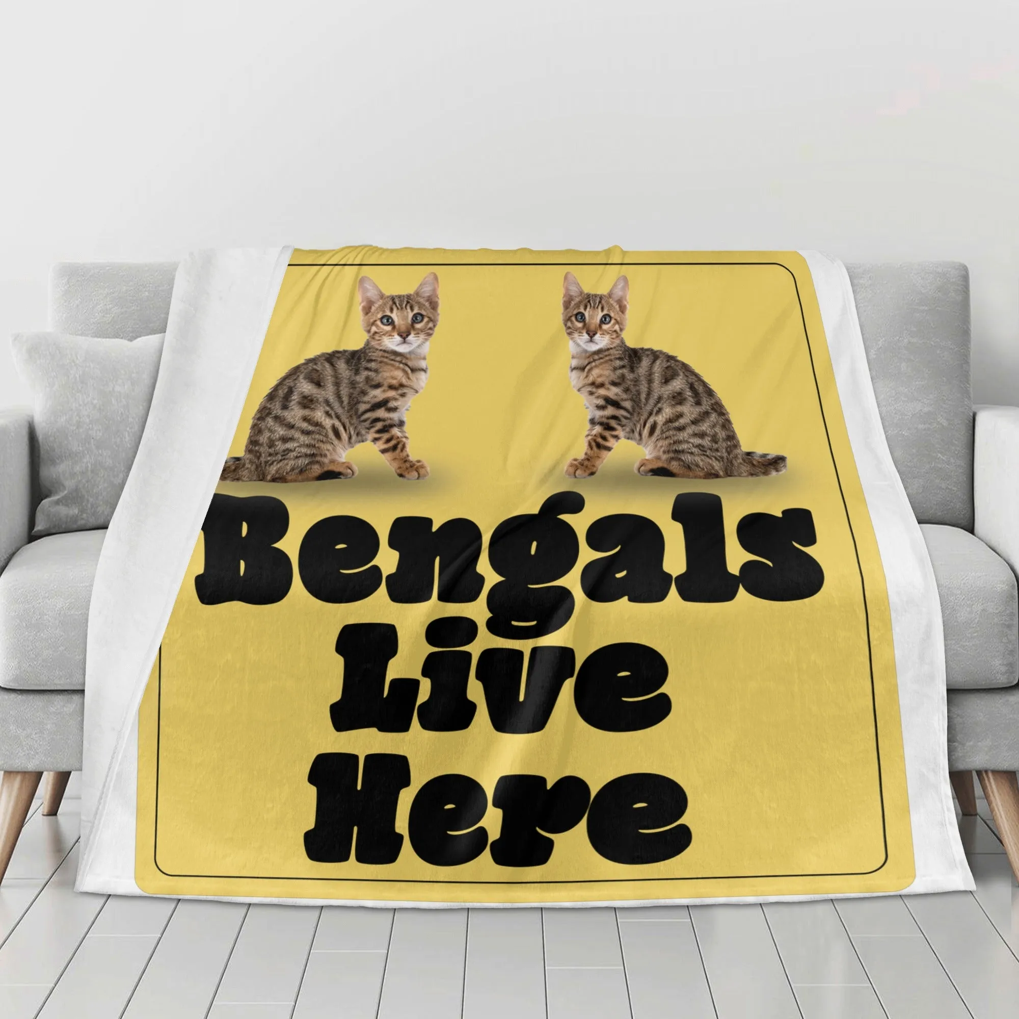 Bengals Live Here Horizontal Flannel Breathable Blanket 4 Sizes