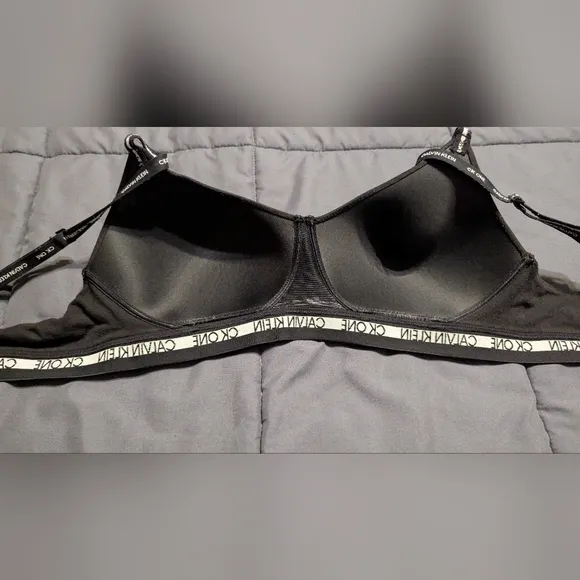 🔥🔥Bundle Deal 2 CALVIN KLEIN CK One Cotton lightly lined Bralettes Size XL