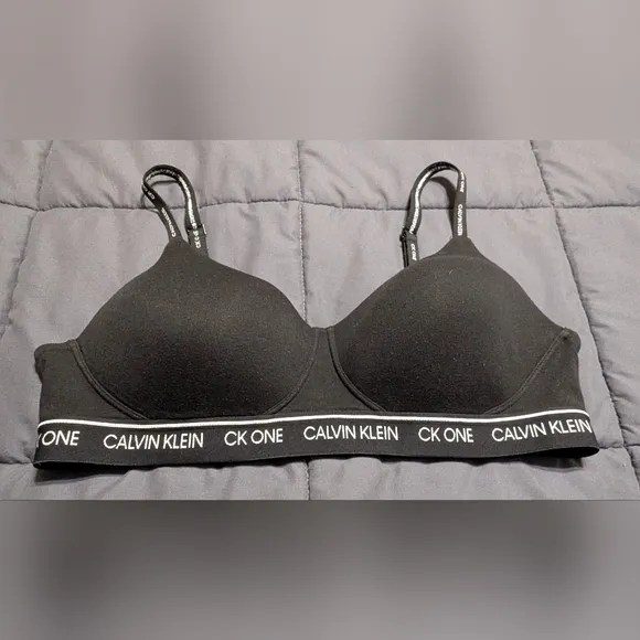 🔥🔥Bundle Deal 2 CALVIN KLEIN CK One Cotton lightly lined Bralettes Size XL