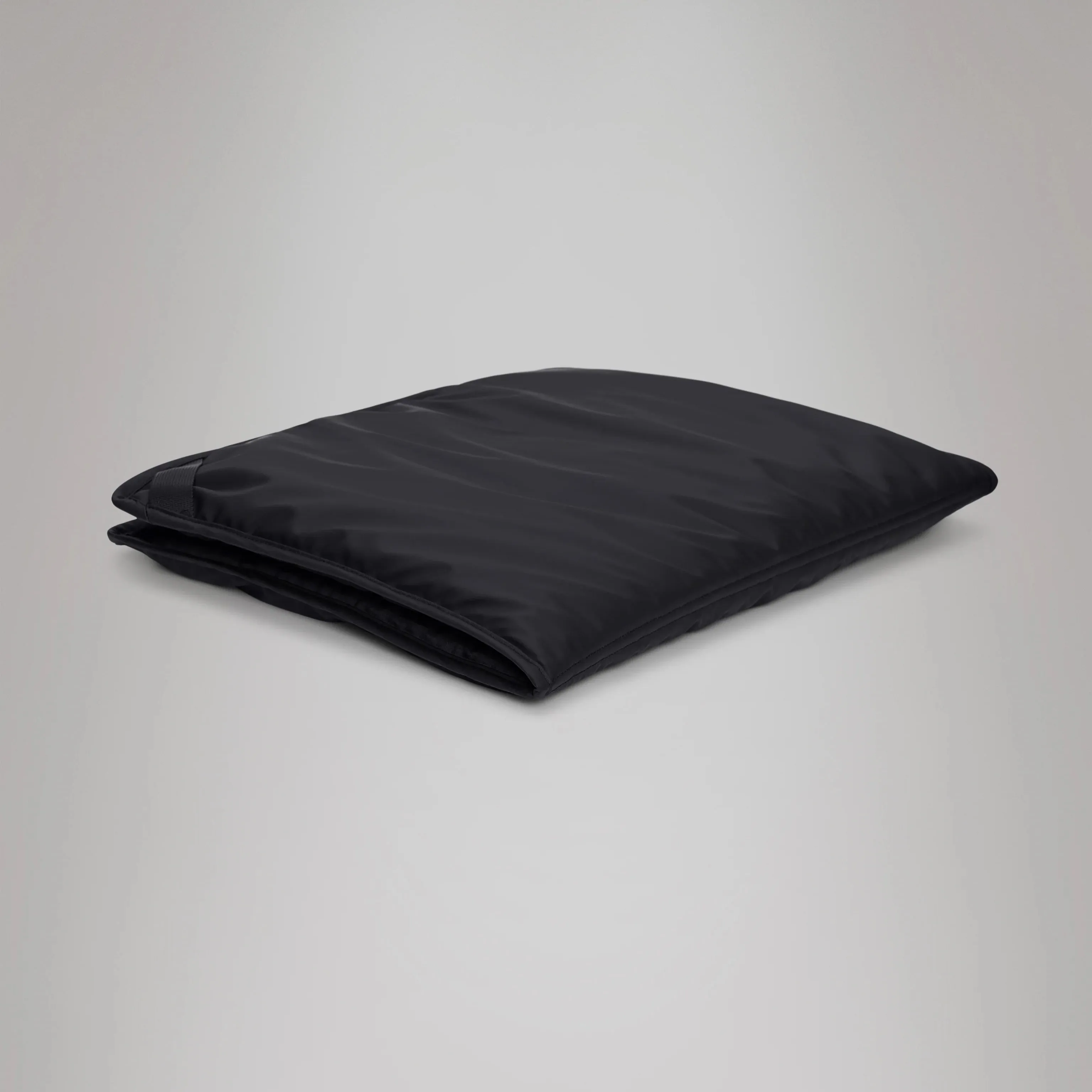 Carry Cushion | Black