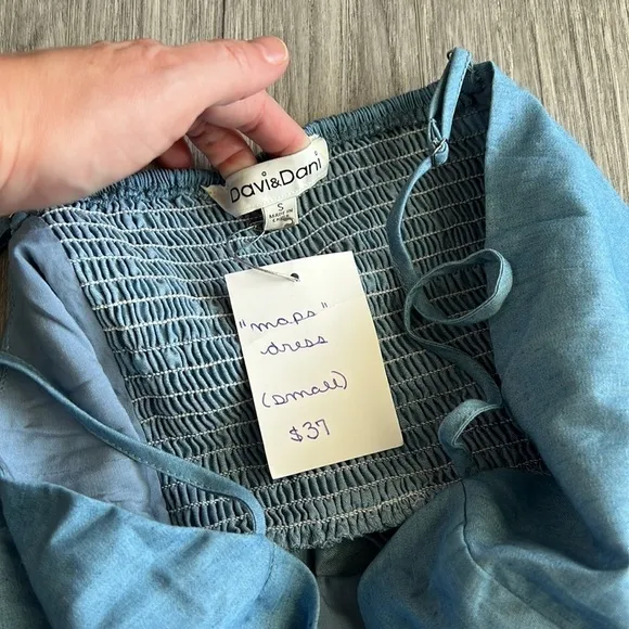 Davi and Dani Blue Chambray Jeans Button Up Dress Size S