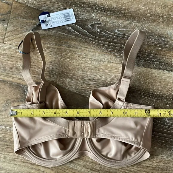 Fantasie Smoothing Balcony Bra in Nude NWT