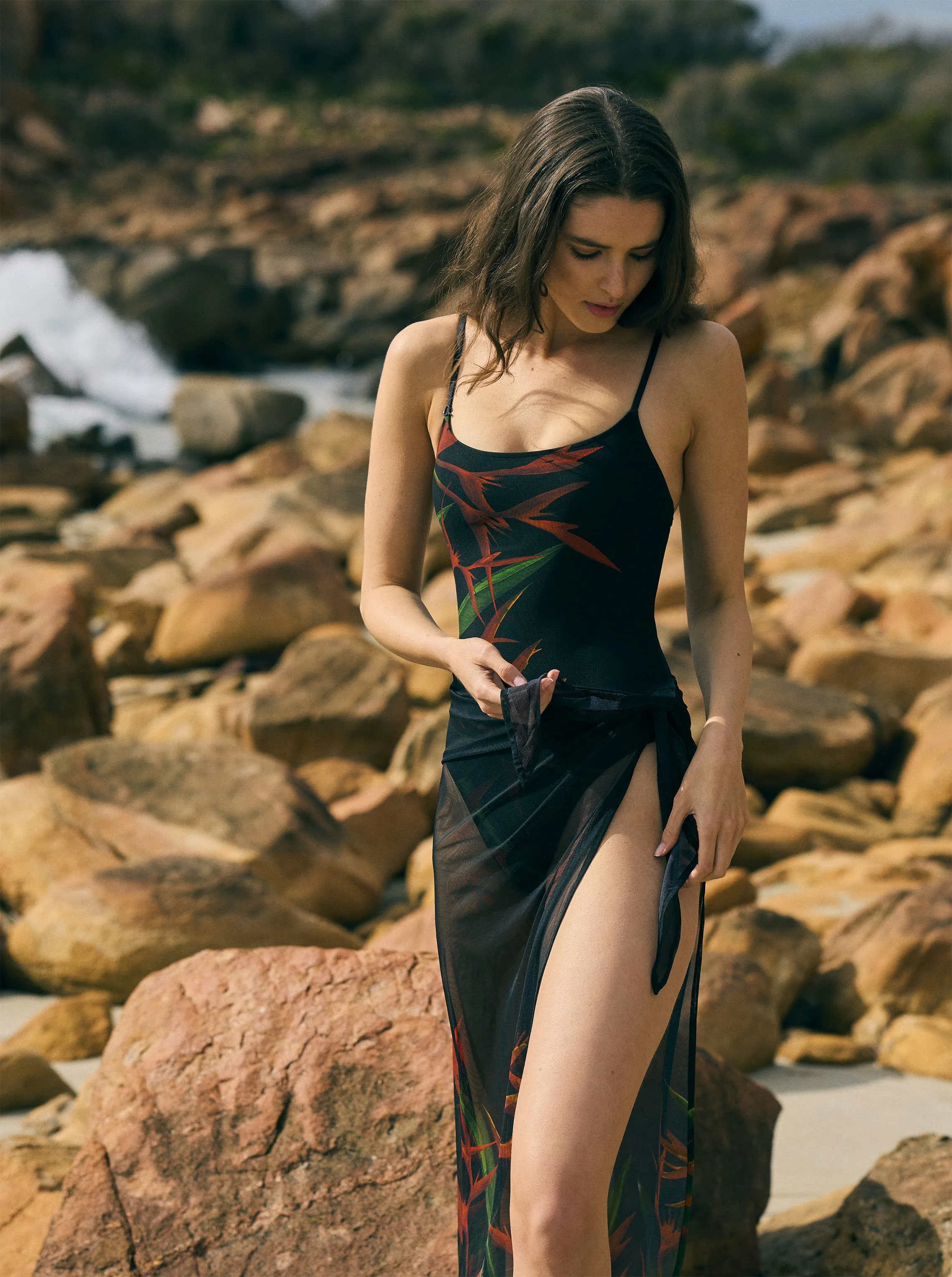 LONG SARONG