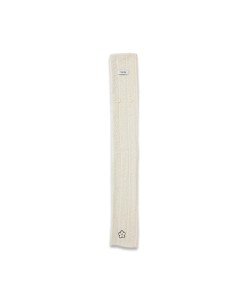 MACKY Golf: Point Button Knit Muffler - 3 Colors