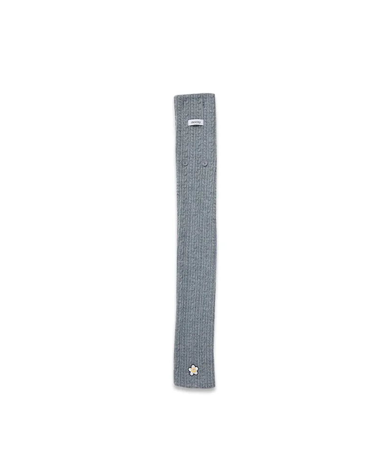 MACKY Golf: Point Button Knit Muffler - 3 Colors
