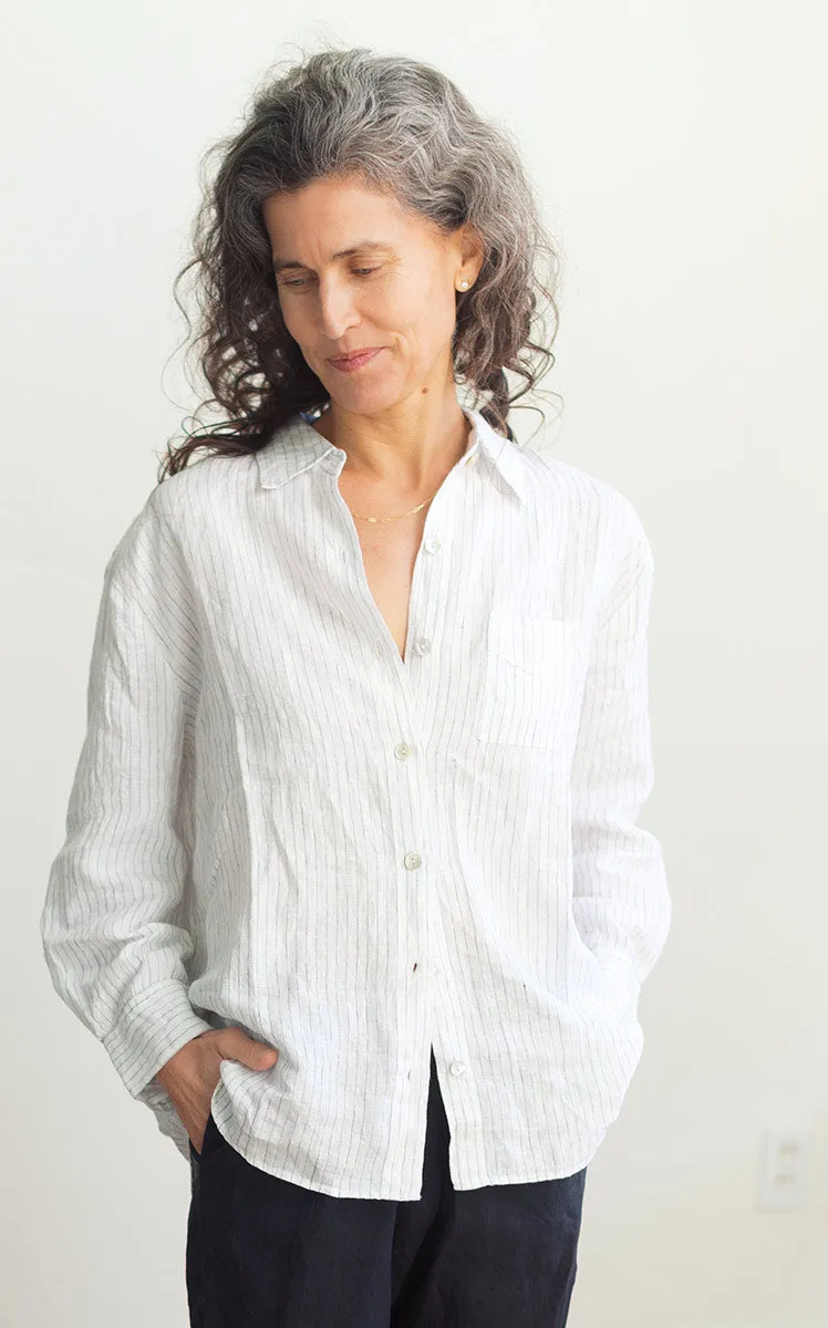Oversized Workshirt in Crispy White Stripe Linen