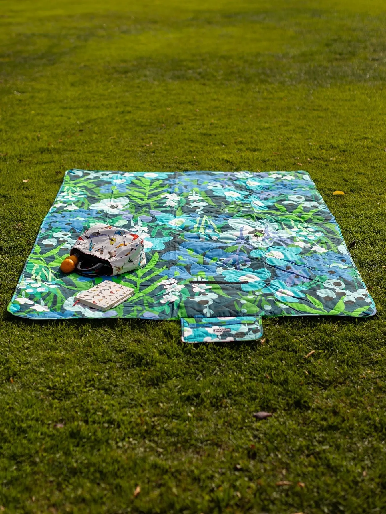 PICNIC BLANKET Garden Oasis Blue