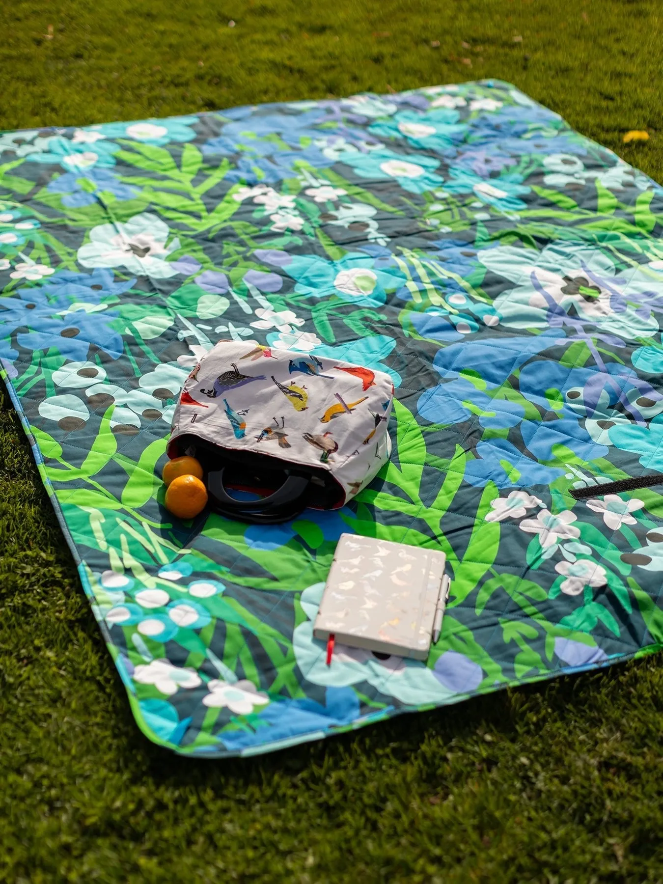 PICNIC BLANKET Garden Oasis Blue