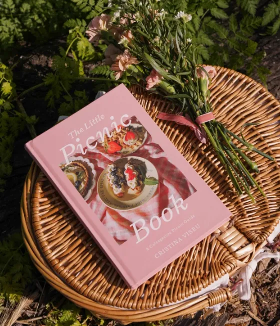The Little Picnic Book Cookbook   by Cristina Viseu