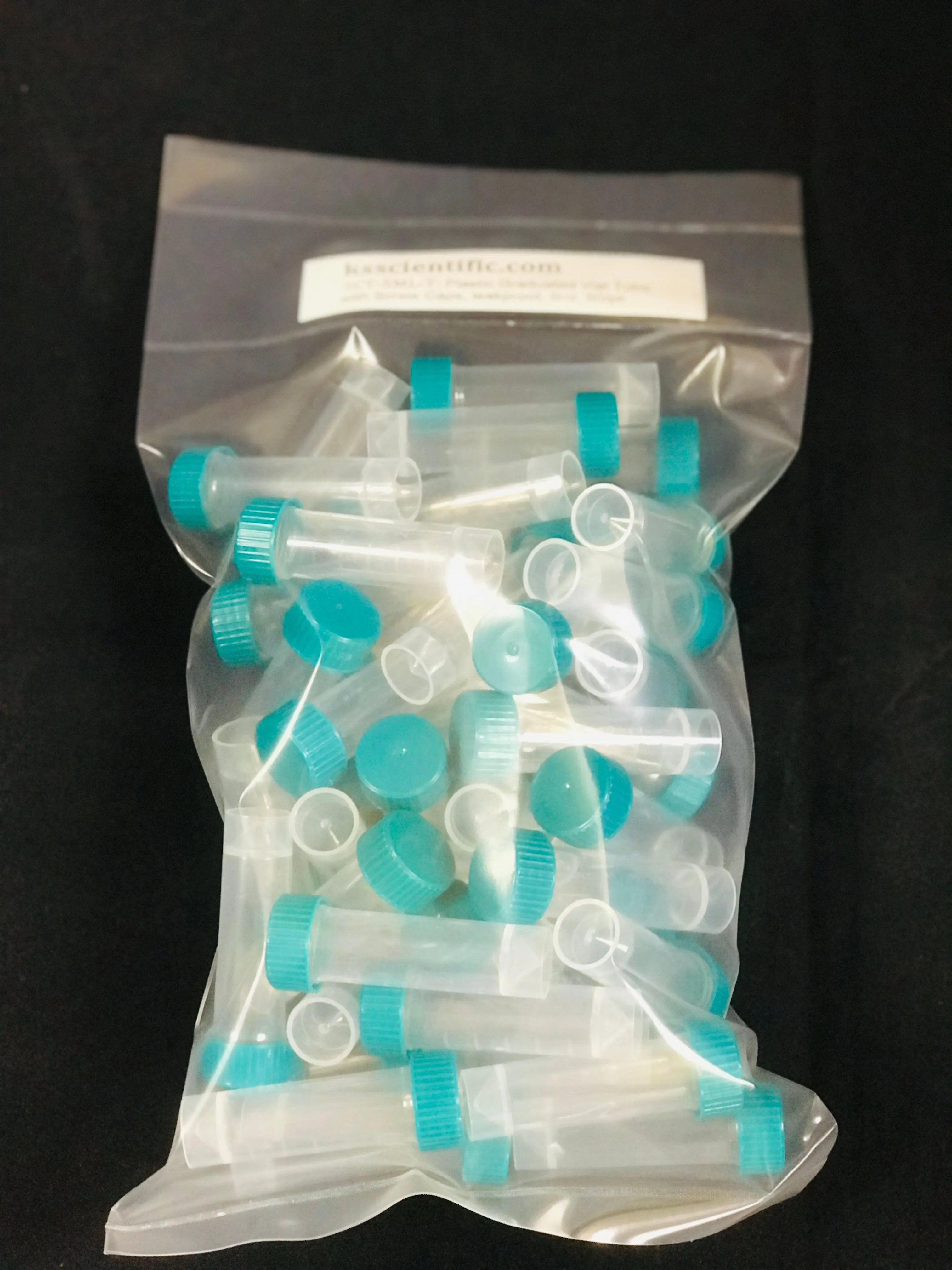 Transport Tube, Plastic Graduated, with Green or Blue leakproof Screw Cap, NON-STERILE Polypropylene, Conical Bottom, Self-Standing