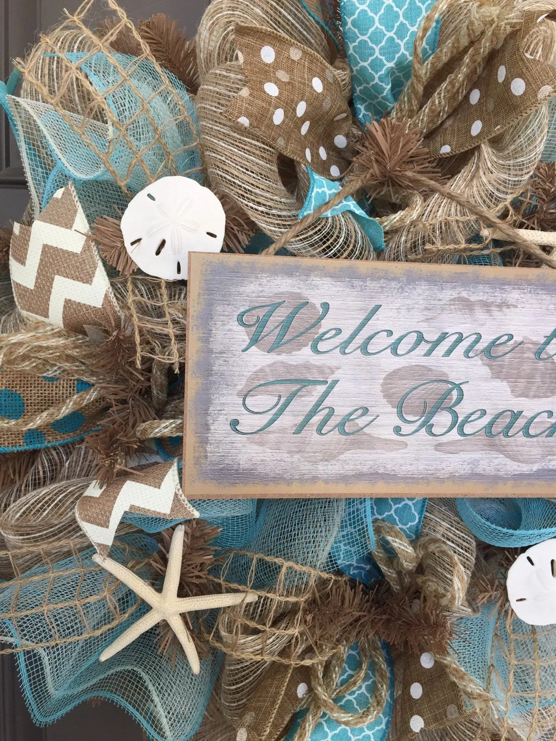 Welcome to the Beach Burlap/Deco Mesh Wreath with Sea Shells, Seashell Wreath, Beach Wreath, Starfish Wreath