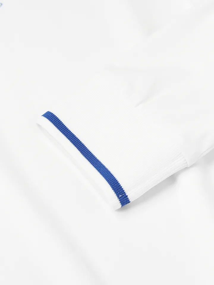 WideAngle: TO Front Print Mock Neck T-Shirt L - 2 Colors